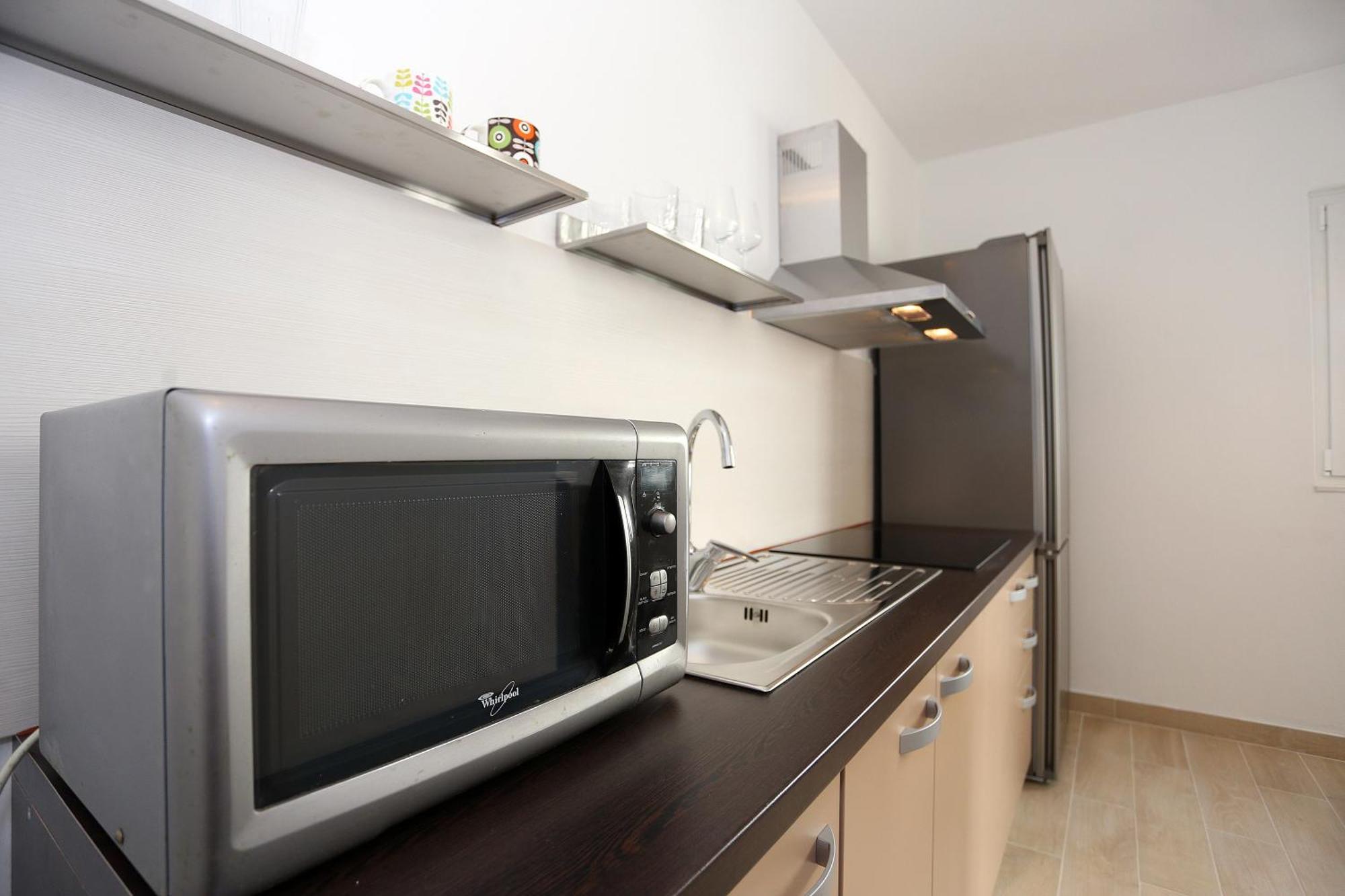 Apartments Ivan Spadina Tisno Exterior photo
